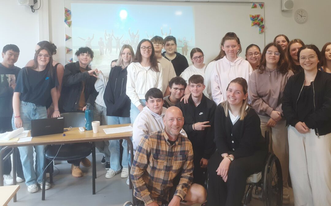 Chloé Habasque, championne de France parasurf